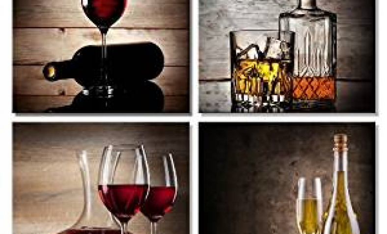 Best portrait frames for living room